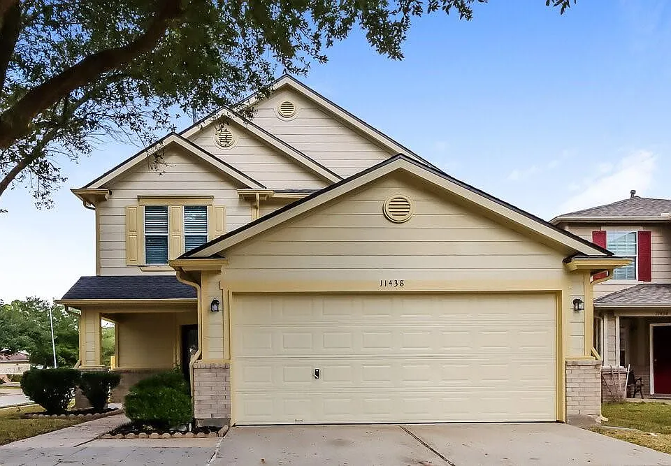 11438 Flying Geese Ln