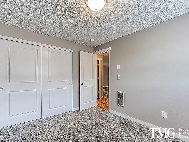 11114 NE 48th Cir #B — Photo 14
