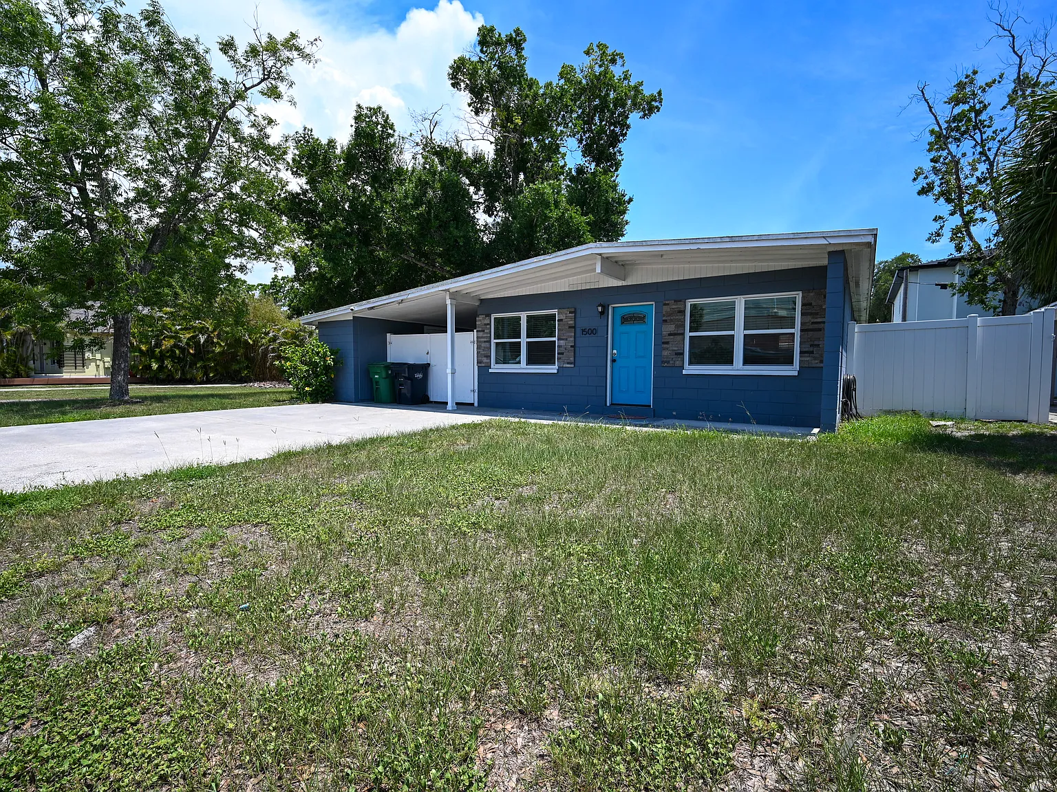 3 bed, 1250 sqft, $2,650 — Photo 2