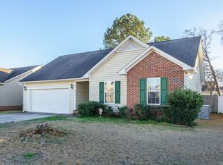 3845 Meteor Dr, Hope Mills, NC 28348