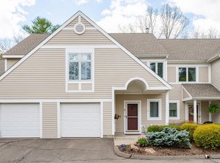 2 Ivoryton Pl UNIT 2, Avon, CT 06001