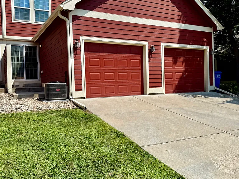 827 Apex Dr #C — Photo 43