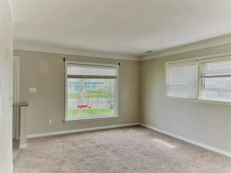 28057 Brentwood St — Photo 30