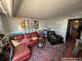 26 Cameron Ave #B, Somerville, MA 02144