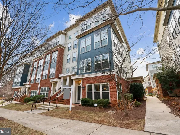 637 Diamondback Dr #17-A, Gaithersburg, MD 20878