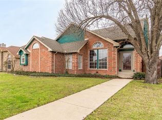 2108 Birch Bnd, Mesquite, TX 75181