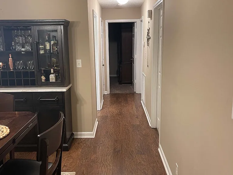 307 Swan Lake Dr — Photo 7
