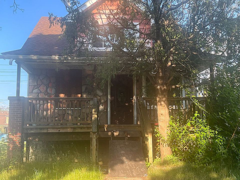 1st image of 15498 Woodingham Dr