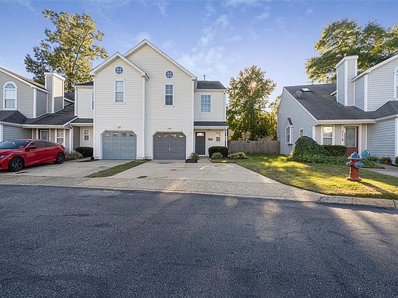 3rd image of 4937 Kemps Lake Dr