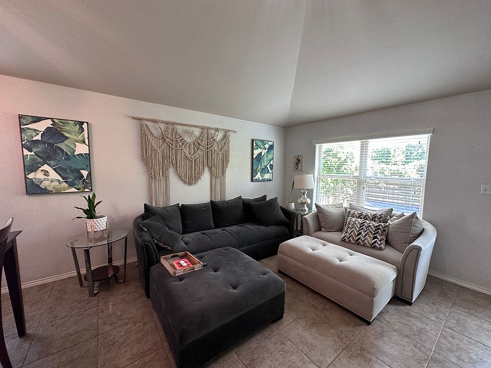 1st image of 7428 Sunset Heights Cir