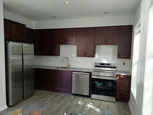 5th image of 620 Erie St SE #2