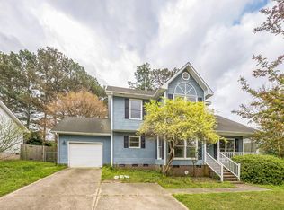 7667 Glenbrook Dr, Fayetteville, NC 28314
