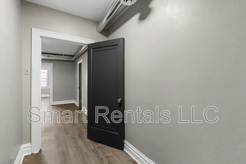 1 bed, 1.0 bath, 700 sqft, $849 — Photo 4