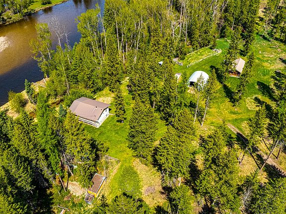 3rd image of 3315 Fiva Creek Rd S