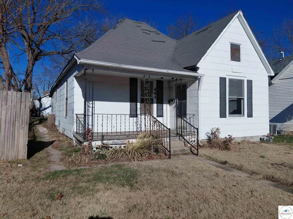 661 E 16th St, Sedalia, MO 65301