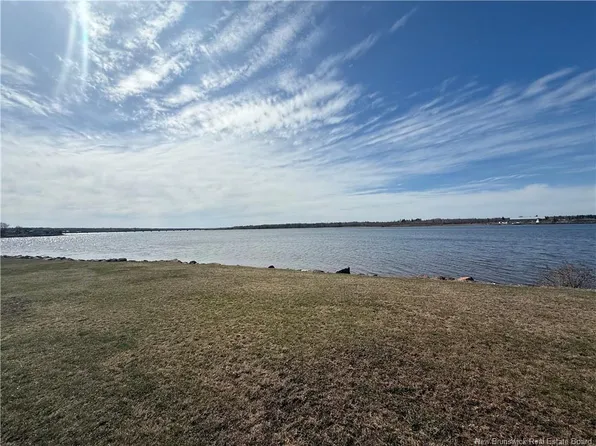 25 Cottage Ln, Cocagne, NB E4R 2L6