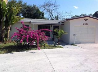 2634 Roosevelt St, Hollywood, FL 33020