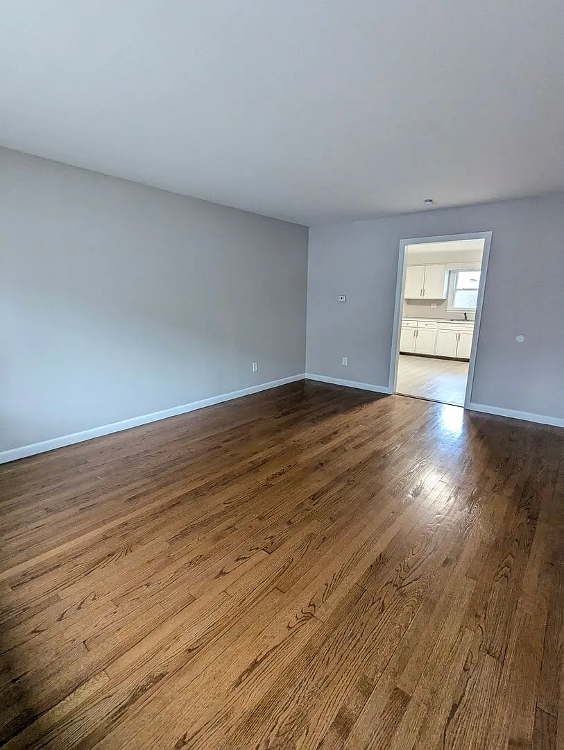 Riverwood Apartments — Photo 4
