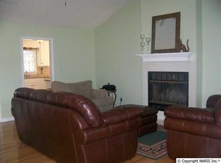 136 Amberwood Dr, Harvest, AL 35749