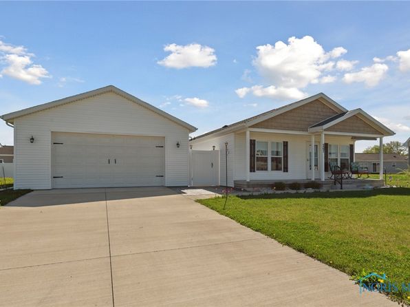 267 Ethan Dr, Fremont, OH 43420