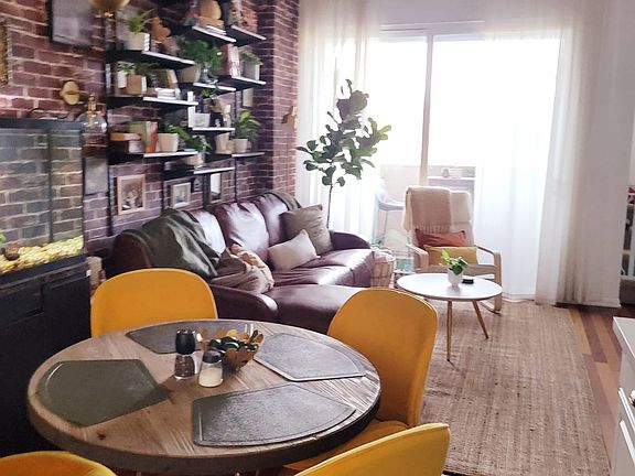 3rd image of 2740 Escala Cir