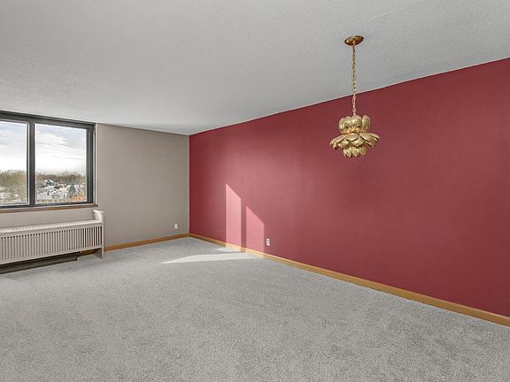 5th image of 1181 Edgcumbe Rd APT 406