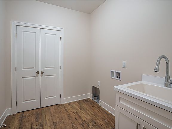 4th image of 2938 S Hametown Rd