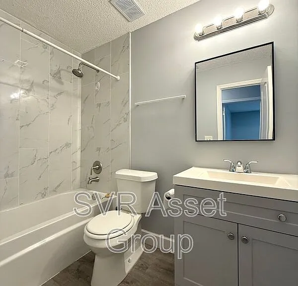 1033 Sea Hawk Dr — Photo 12