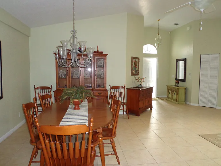 1141 Mulberry Pl — Photo 8