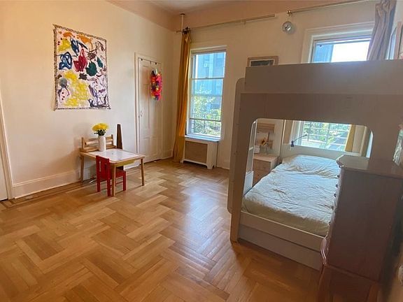 4th image of 581 Leonard St APT 2