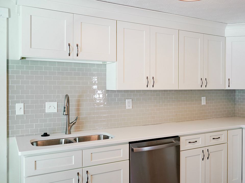 1st image of 350 Columbus Ave APT 1