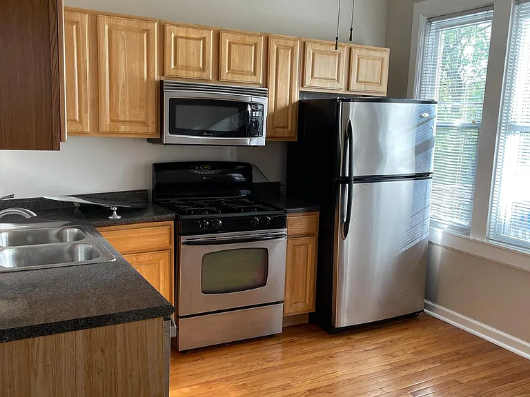 1710 N Talman Ave #2 — Photo 18