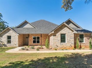 6986 108th St, Noble, OK 73068