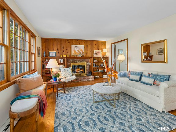 5th image of 22 Ramapoo Hill Road
