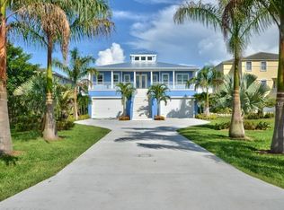 6712 Surfside Blvd, Apollo Beach, FL 33572