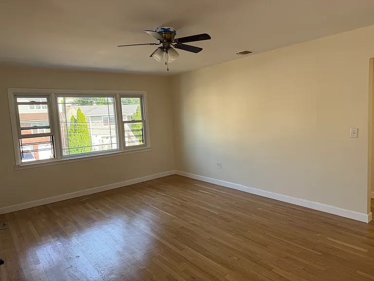 9117 Grand Ave #1 — Photo 8