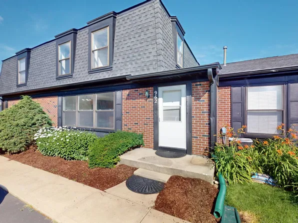 962 Inverrary Ln, Deerfield, IL 60015