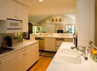 1740 SW Highland Rd, Portland, OR 97221