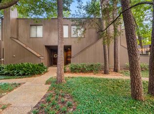 131 Litchfield Ln, Houston, TX 77024