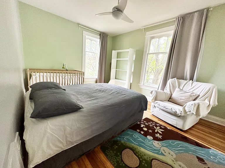 1304 York St — Photo 13