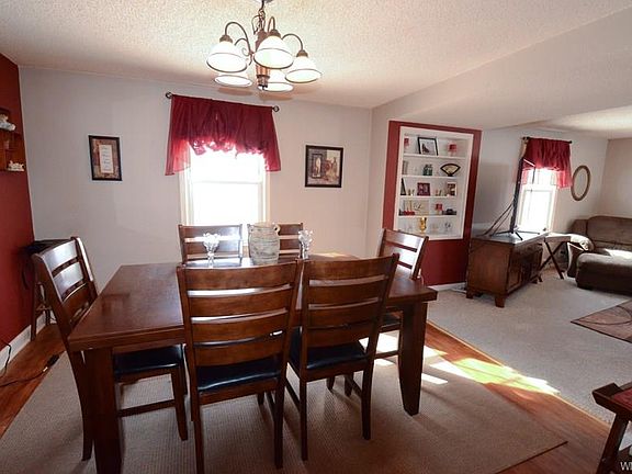 5th image of 1735 Colvin Blvd
