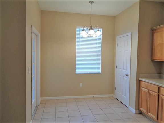 5th image of 15431 Osprey Glen Dr