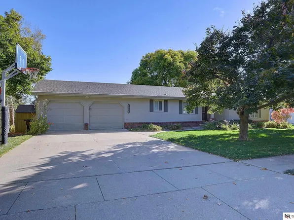 1510 Elkhorn Dr, Arlington, NE 68002