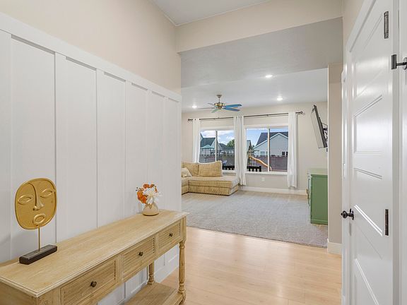 4th image of 1255 E Southern Homestead Blvd