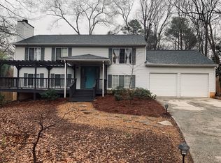 370 Roswell Farms Rd, Roswell, GA 30075