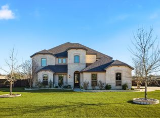105 Sanders Dr, Waxahachie, TX 75165