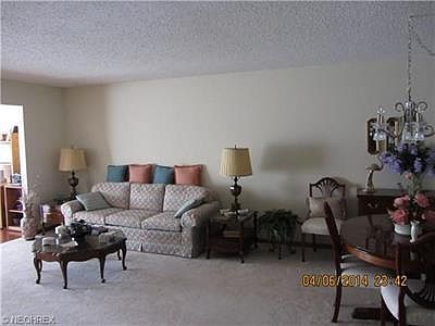 2nd image of 830 Southwestern Run Unit 85