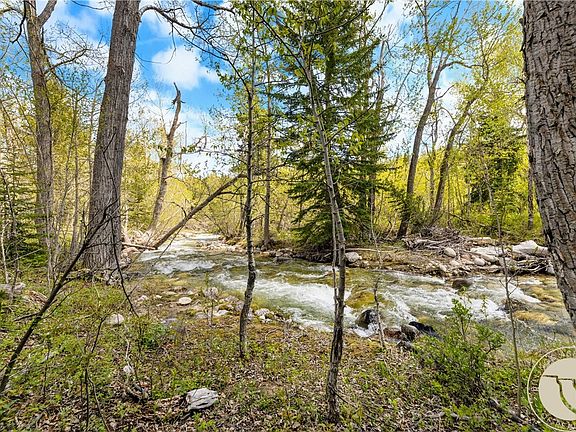 4th image of 25 Water Works Rd