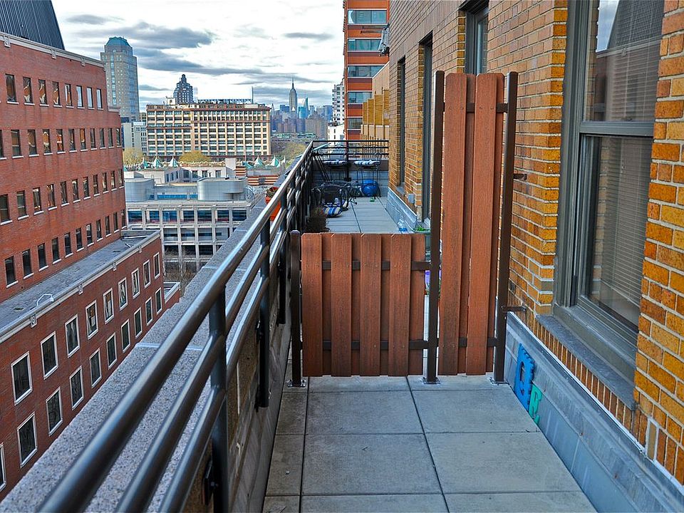 1st image of 365 Bridge St APT 10J