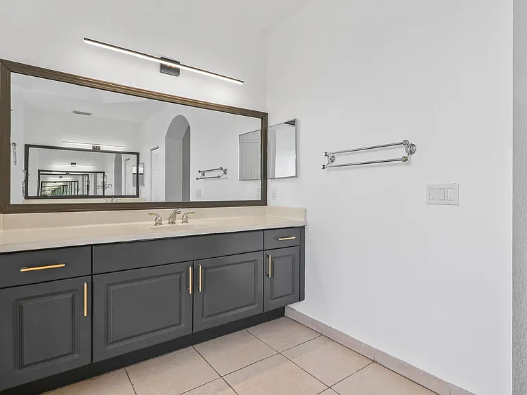 1831 Waldorf Dr — Photo 53